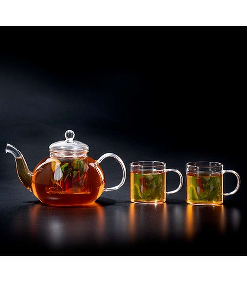 מארז - קנקן תה 750 מ"ל עם מסננת זכוכית לחליטות + 2 כוסות 180 מ"ל BURMA